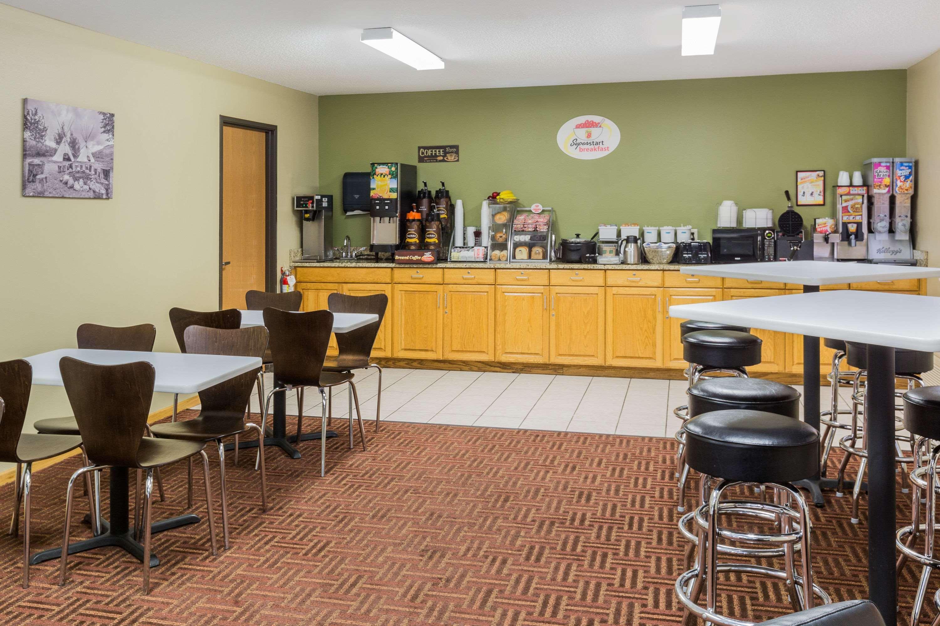Super 8 By Wyndham Sioux Falls Luaran gambar